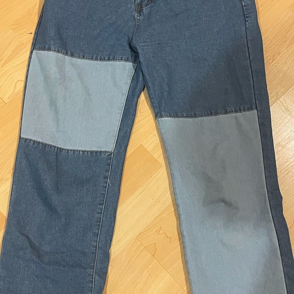 Jean - Picture 2 of 2